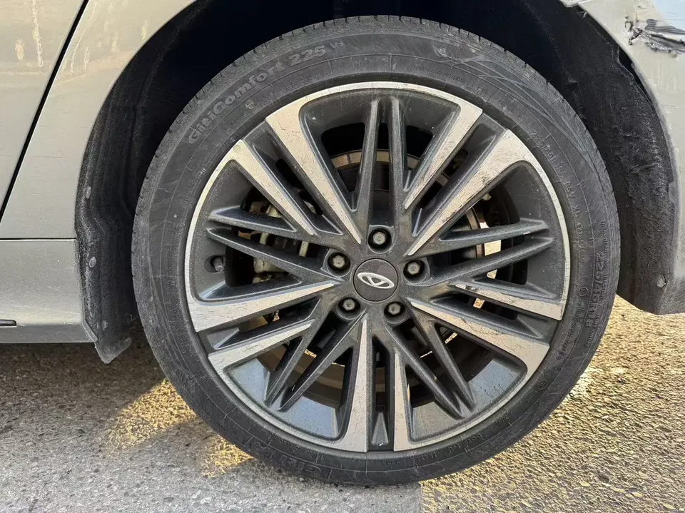 Chery Arrizo 8 1.6TGDI DCT Excellence Edition 2024 — миниатюра 3