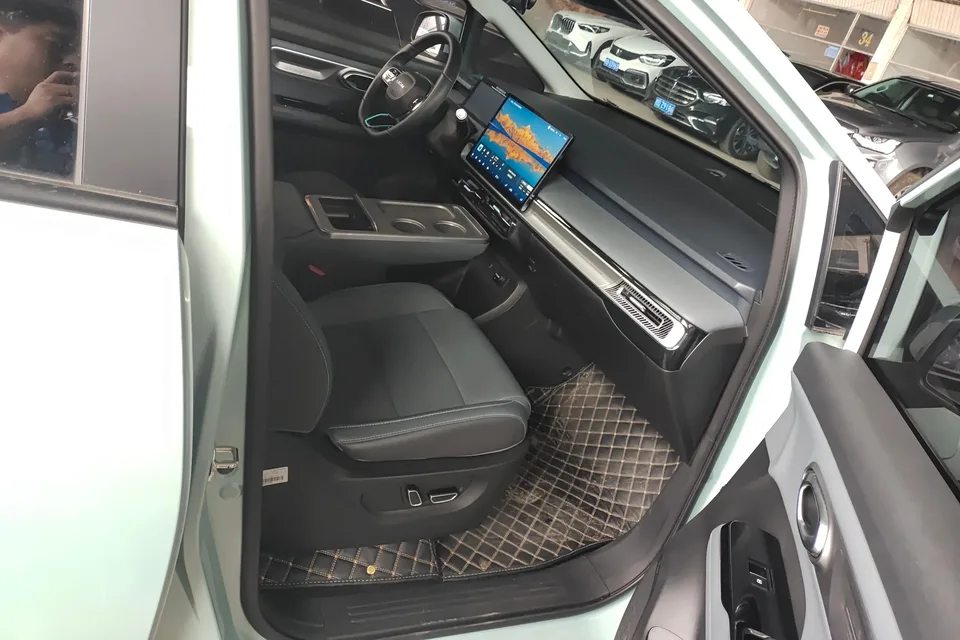 AION Y AION Y 2023 Plus 510 Smart Driving Edition 2024 — миниатюра 5