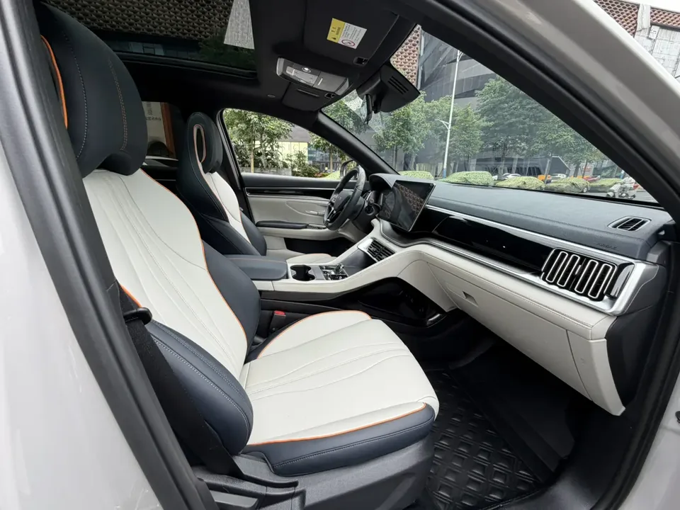 BYD Song PLUS DM Song PLUS DM DM-i Champion Edition 110KM Flagship 2023 — thumbnail 5