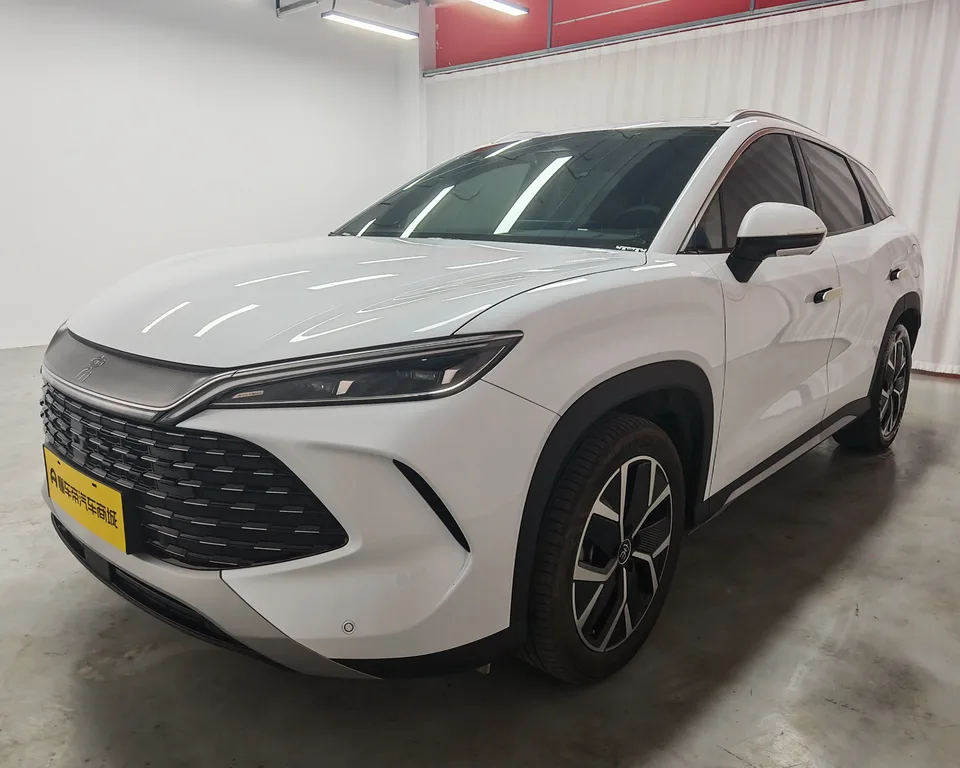 BYD Song L DM Song L DM DM-i 160KM Beyond Edition 2024 — photo 1, buy with delivery to Moscow