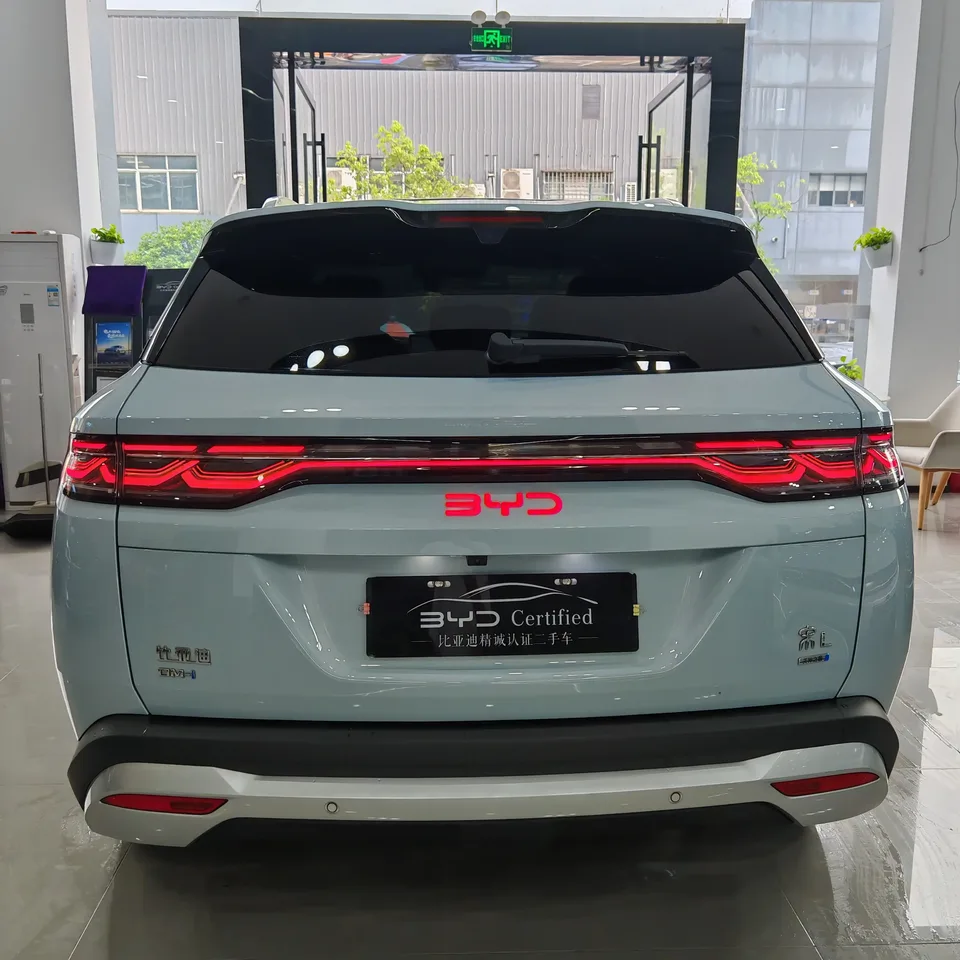 BYD Song L DM Intelligent Driving Edition DM-i 112KM Beyond Edition 2025 — миниатюра 4