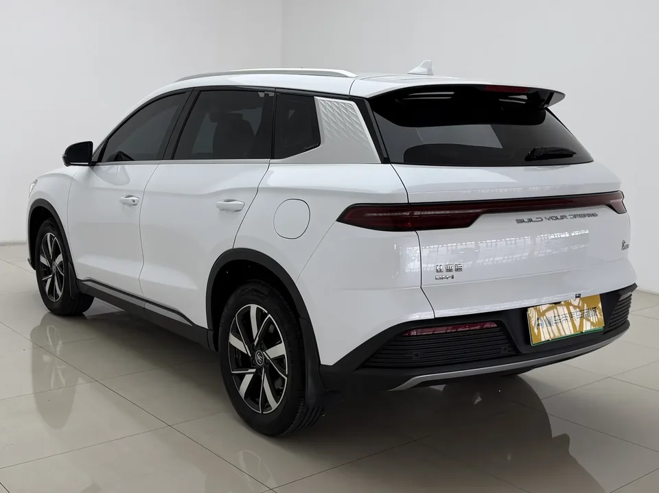 BYD Song Pro DM Song Pro DM DM-i Honor Edition 71km Pilot Edition 2024 — thumbnail 2