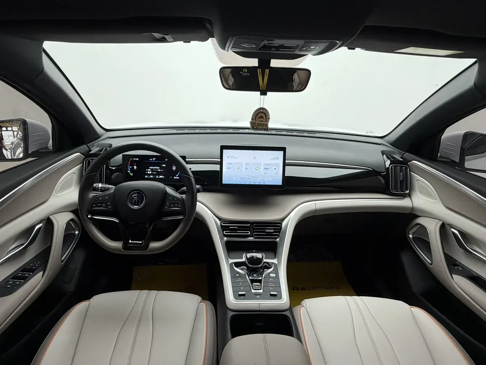 BYD Song Pro DM Song Pro DM DM-i Honor Edition 71km Pilot Edition 2024 — thumbnail 5