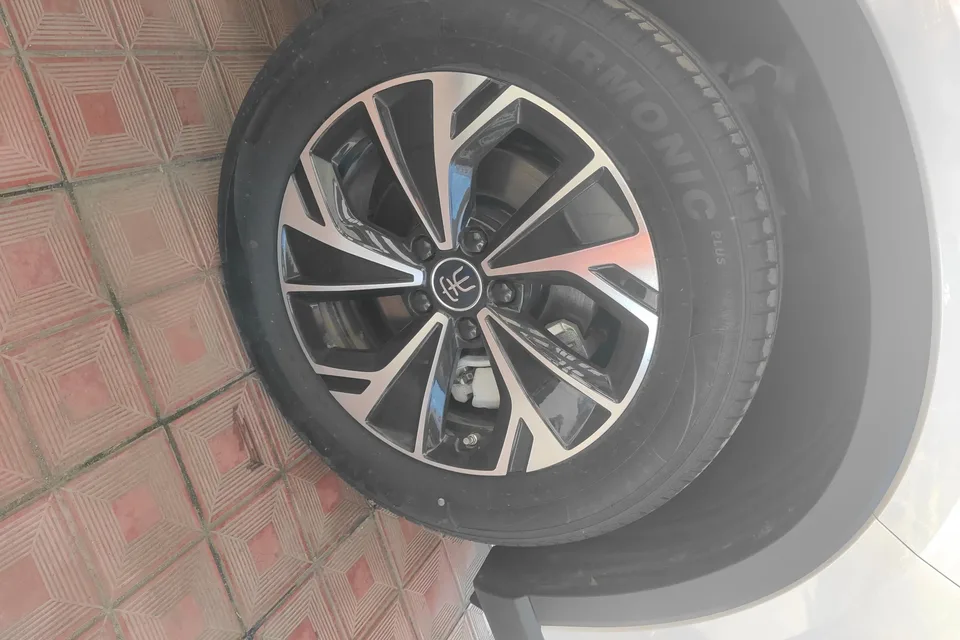 BYD Song Pro DM Song Pro DM 2025 Second Generation DM-i 75KM Beyond Edition 2024 — миниатюра 2