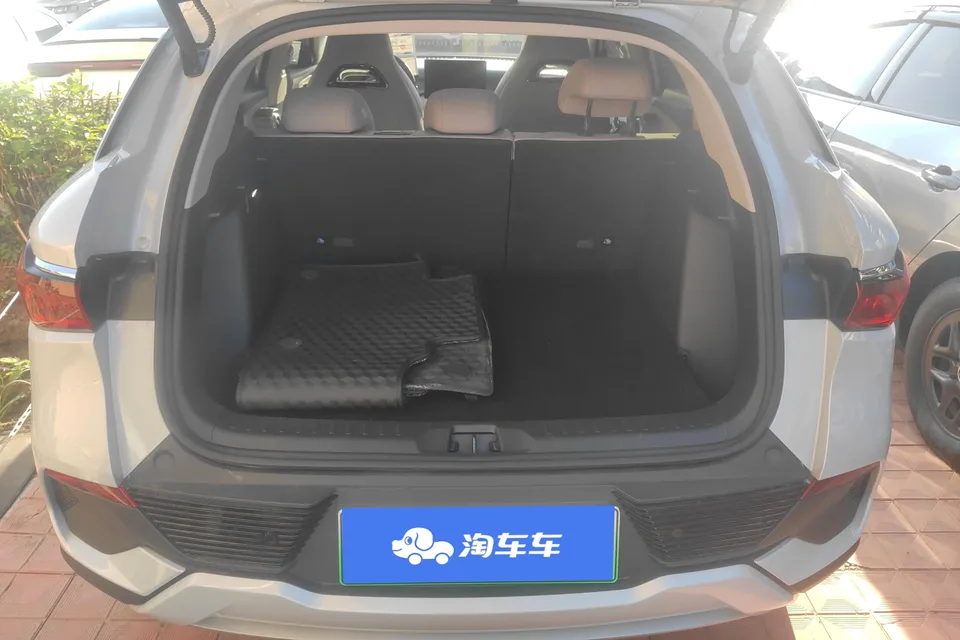 BYD Yuan Plus Yuan PLUS Honor Edition 430KM Beyond 2024 — thumbnail 5
