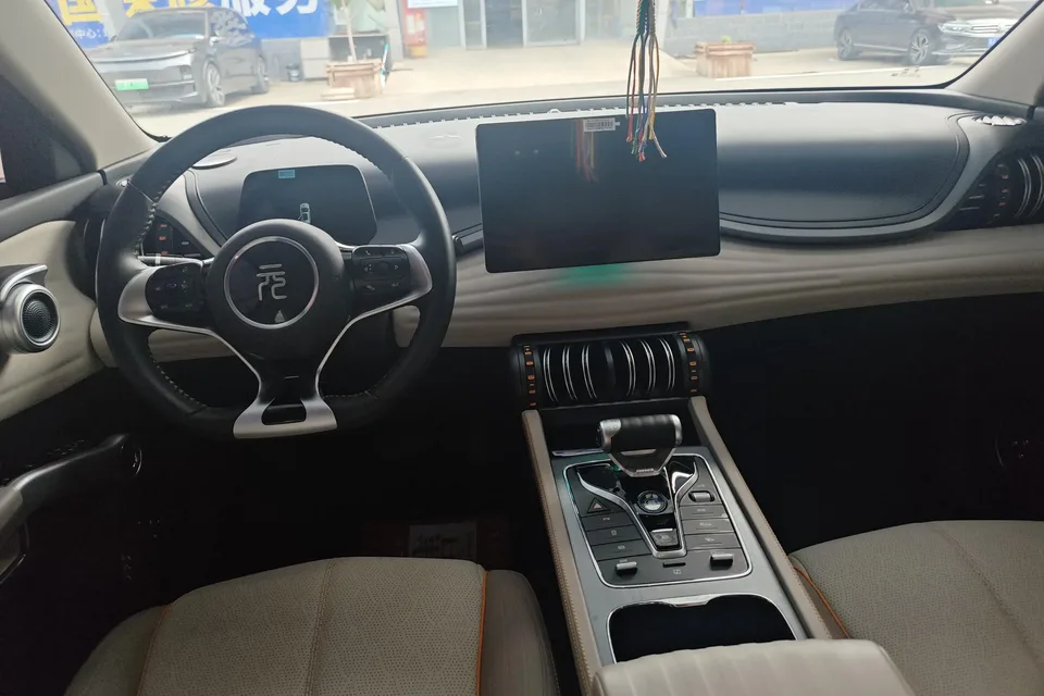BYD Yuan Plus Yuan PLUS Honor Edition 430KM Leading Edition 2024 — thumbnail 4