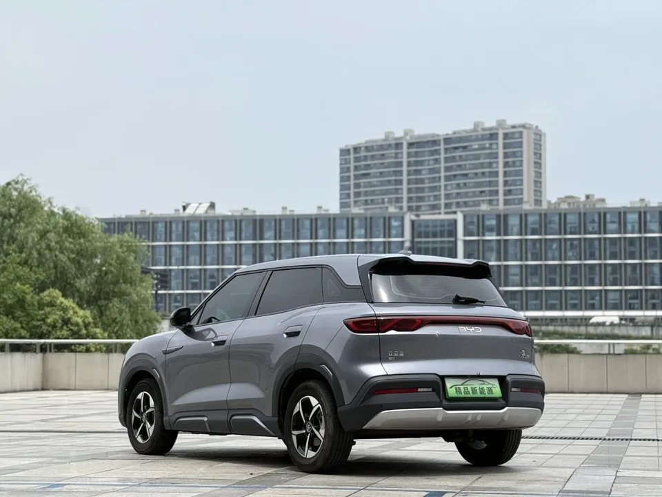 BYD Yuan Up Yuan UP 401KM Leading Model 2024 — thumbnail 2