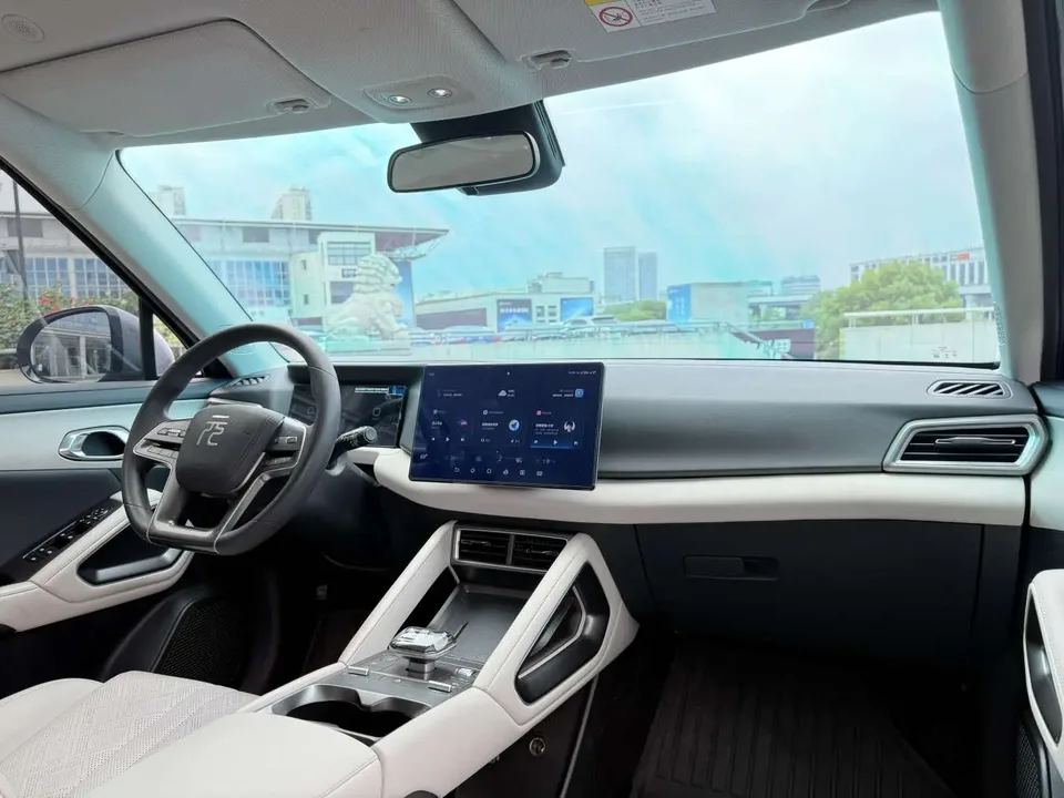 BYD Yuan Up Yuan UP 401KM Leading Model 2024 — thumbnail 4
