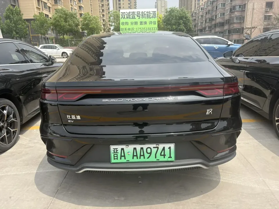 BYD Han EV Honor Edition 605KM Premium Model 2024 — миниатюра 2