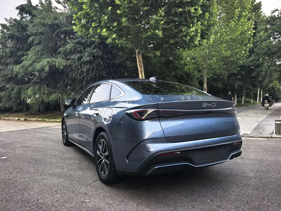 BYD Seal 06DM Seal 06DM DM-i 80KM Premium Edition 2025 — thumbnail 4
