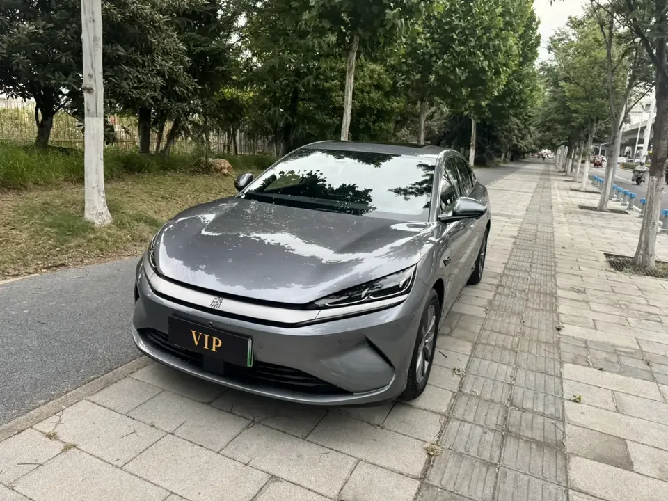 BYD Qin L EV 2025