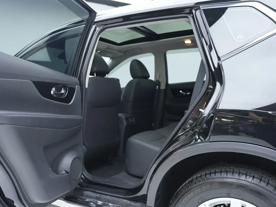 Nissan X-Trail Classic Edition 2.0L 2WD Intelligent Link Premium Edition 2024 — миниатюра 5