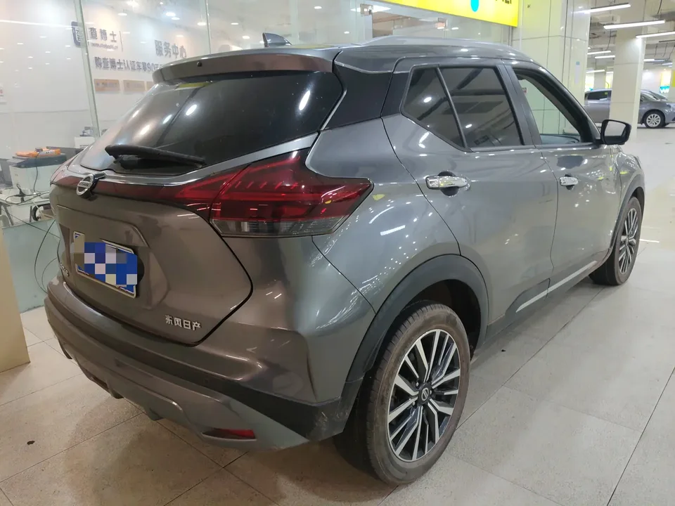 Nissan Jinke Jinke 2022 1.5L XV CVT Deluxe Edition 2022 — миниатюра 4