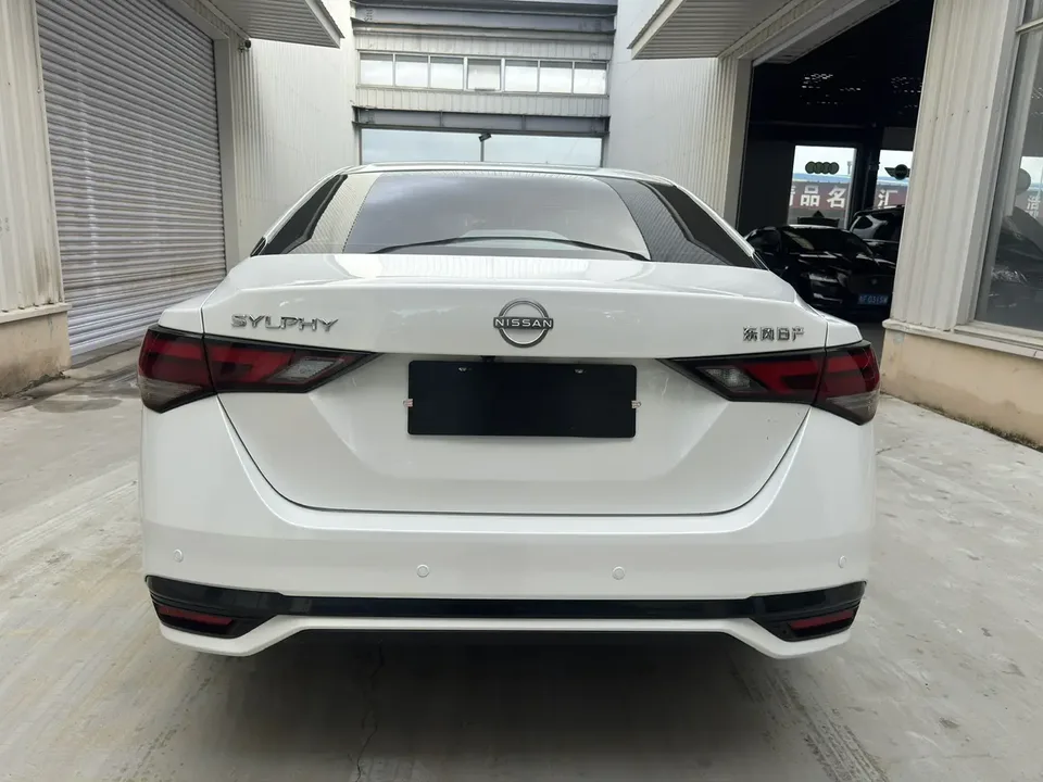 Nissan Sylphy Sylphy 1.6L CVT Intelligent Driving Edition 2024 — thumbnail 2