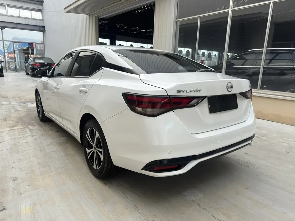 Nissan Sylphy Sylphy 1.6L CVT Intelligent Driving Edition 2024 — thumbnail 4