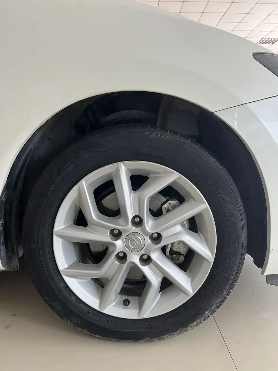 Nissan Tiida Tiida Tiida 2021 1.6L CVT Smart Travel Edition 2022 — thumbnail 3