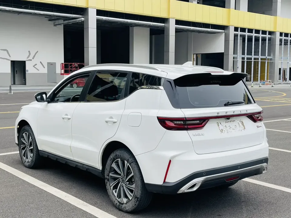 Geely Vision X6 2022