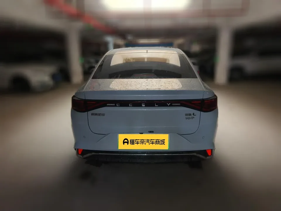 Geely Emgrand L HiP Emgrand L HiP 1.5TD-DHT Pro Champion Edition 100KM Excellence 2024 — thumbnail 4