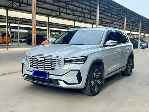 Geely Monjaro 2022 купить в Москве