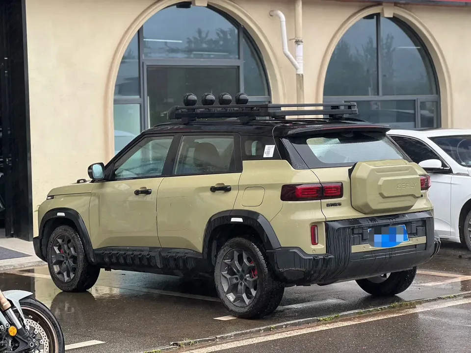 Geely Cowboy Cowboy 2025 1.5TD Wild Edition 2024 — миниатюра 4