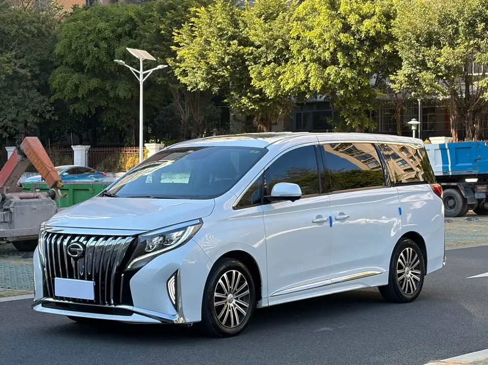 GAC Trumpchi M8 2022