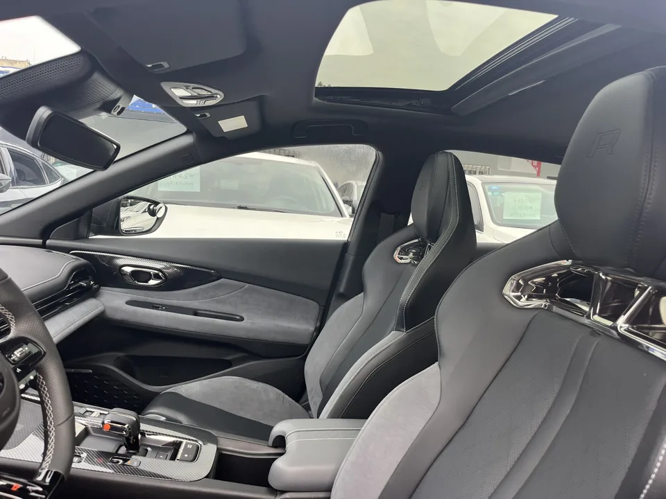 GAC Trumpchi Shadow Leopard 400T Automatic R Max Edition 2023 — миниатюра 4