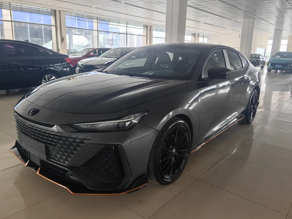 Changan UNI-V 2022