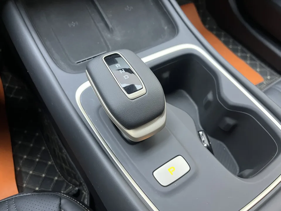 Changan Escape Escape Fourth-generation 1.5T DCT 500Bar Smart Edition 2026 — thumbnail 5