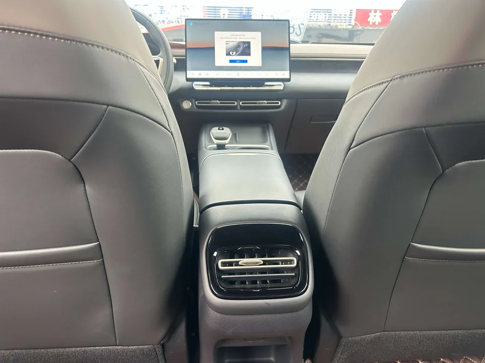 Changan Escape 2026 Yidong fourth-generation 1.5T DCT 500Bar Smart Edition 2026 — thumbnail 5