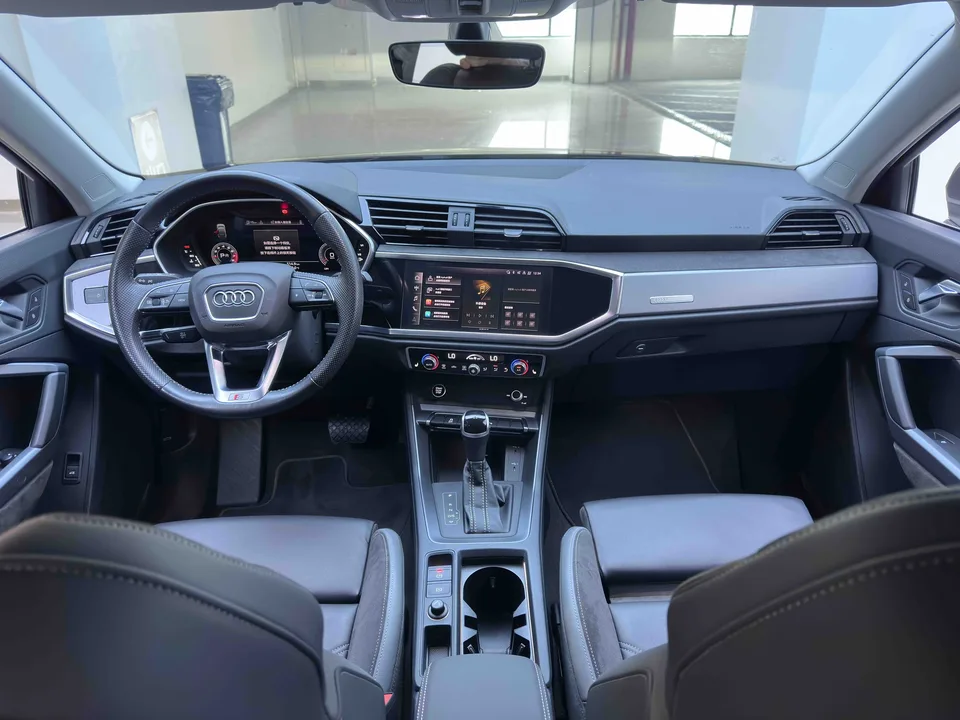 Audi Q3 SPORTBACK Audi Q3 Sportback 2022 35 TFSI Enterprising 2022 — миниатюра 4
