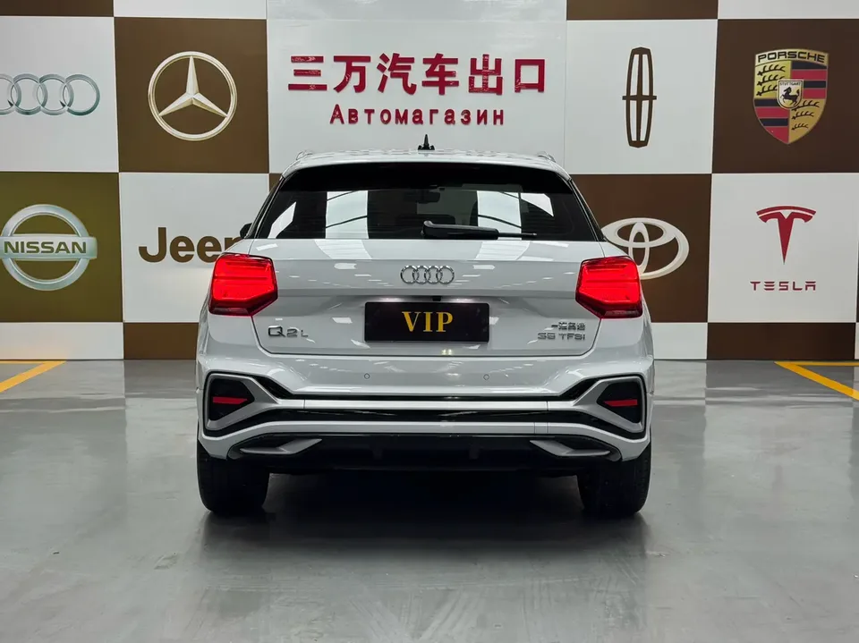 Audi Q2L Audi Q2L 2022 35 TFSI Fashion Dynamic Edition 2022 — миниатюра 2