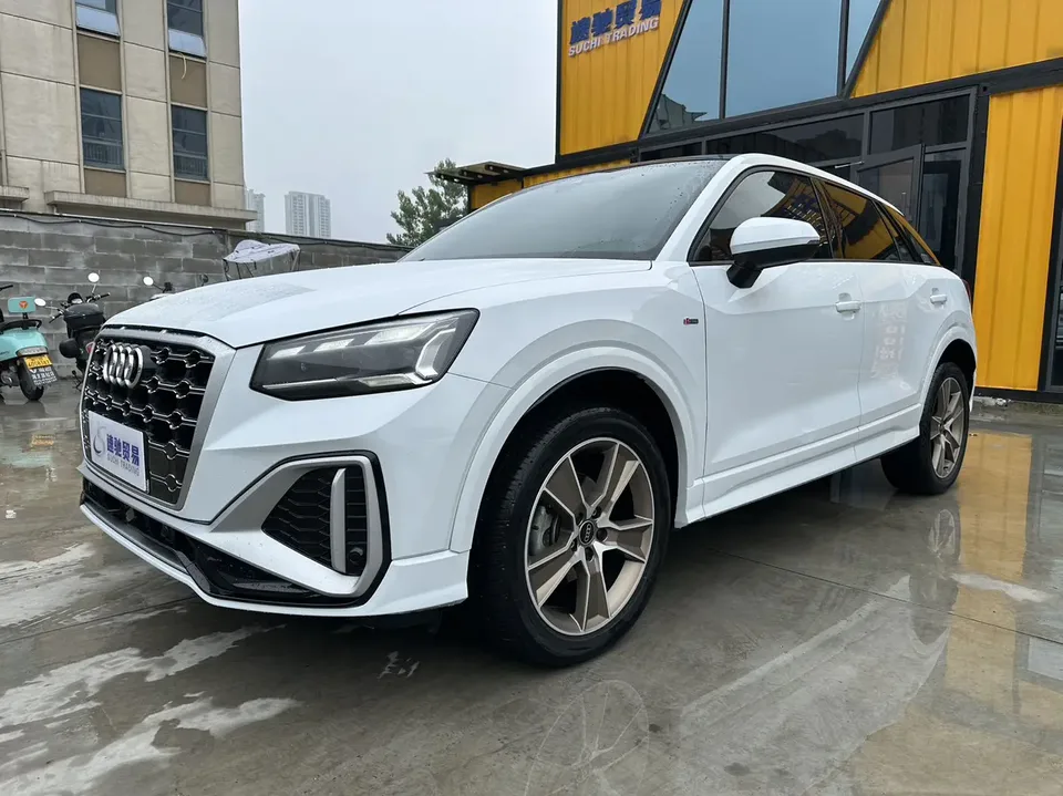 Audi Q2L Audi Q2L 2022 35 TFSI Fashion Dynamic Edition 2022 — фото 1, купить с доставкой в Москву
