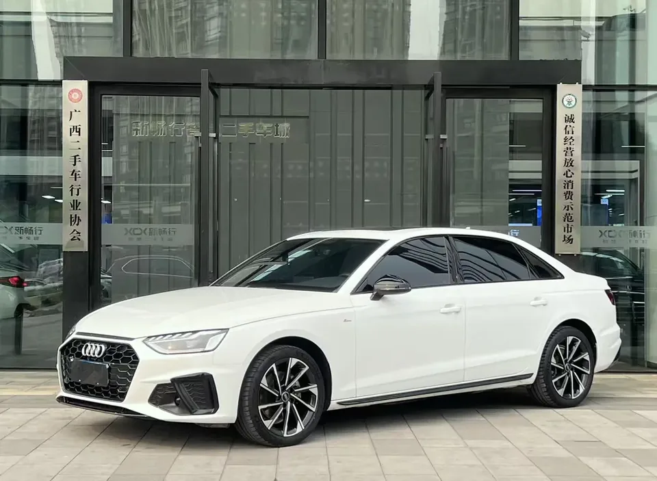 Audi a4 l 2023