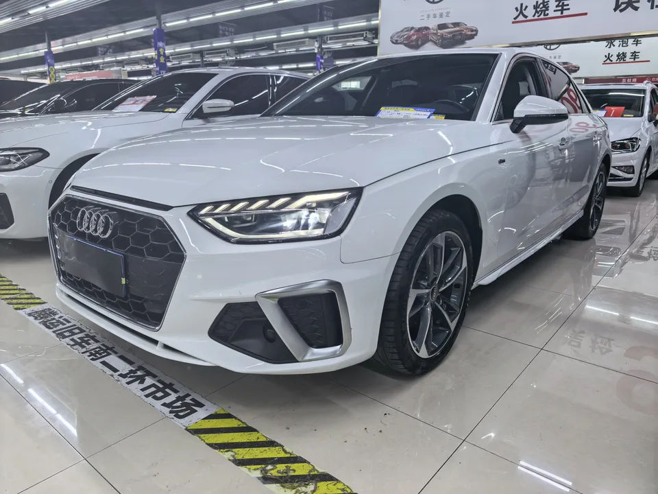 Audi a4 l 2023