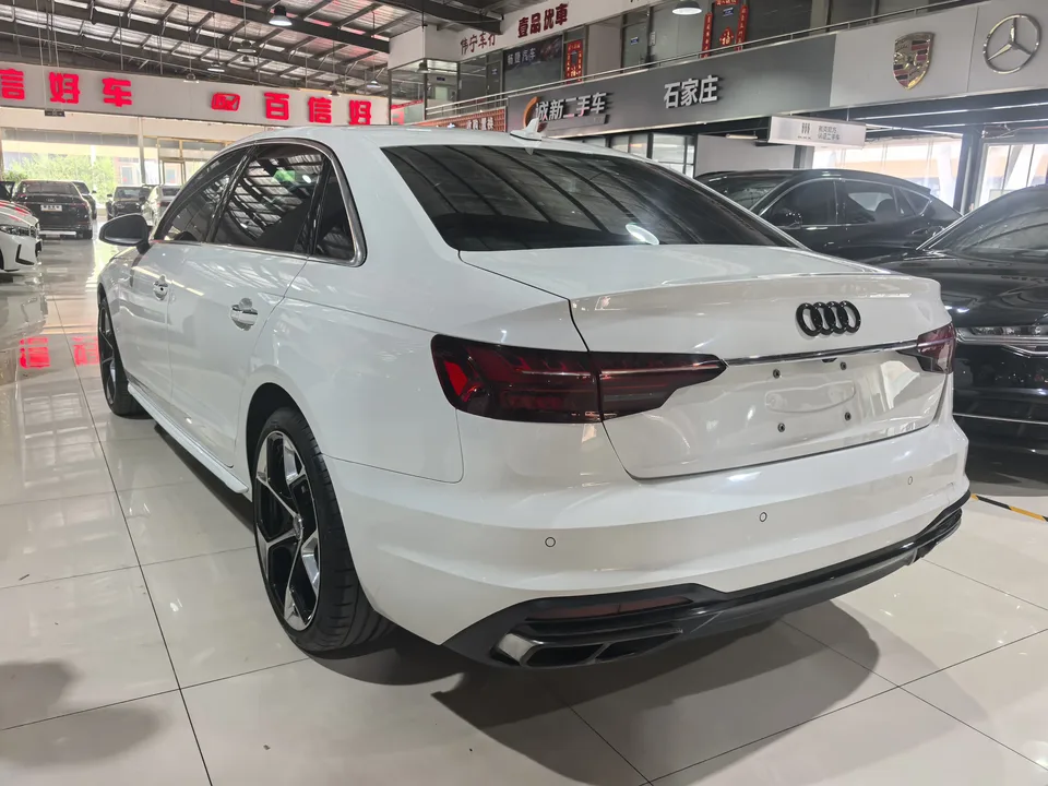 Audi a4 l Audi A4L 2022 40 TFSI Fashion Dynamic Edition 2022 — миниатюра 2