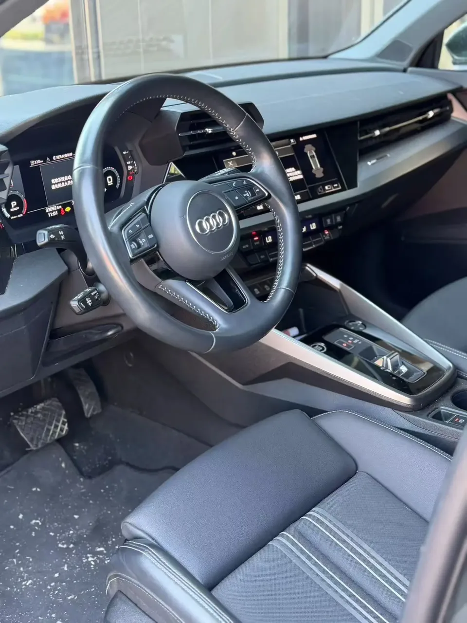 Audi A3 Sportback 35 TFSI stylish and sporty 2022 — миниатюра 5