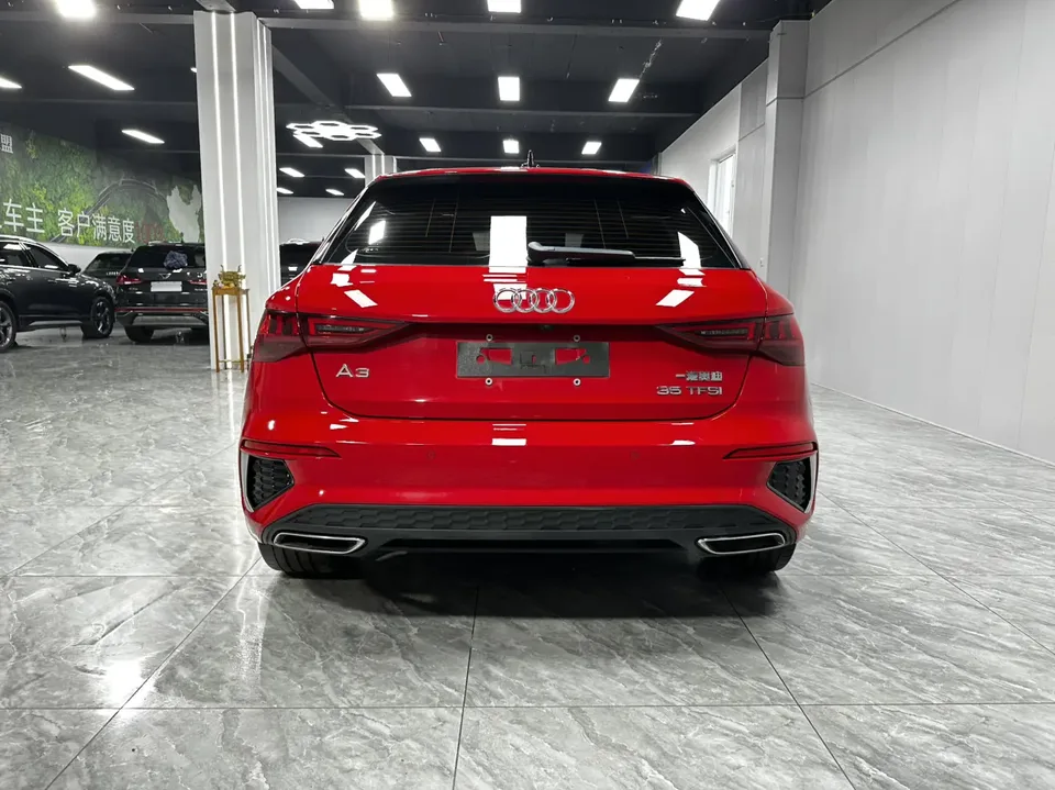 Audi A3 A3 Sportback 35 TFSI stylish and sporty 2022 — thumbnail 2