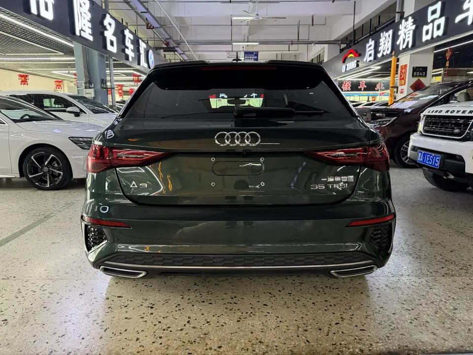 Audi A3 Sportback 35 TFSI stylish and sporty 2023 — миниатюра 2