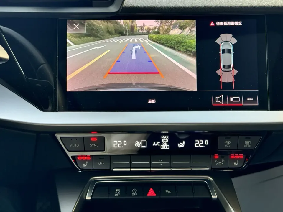 Audi A3 A3L Limousine 35 TFSI Fashion Sports 2023 — миниатюра 3