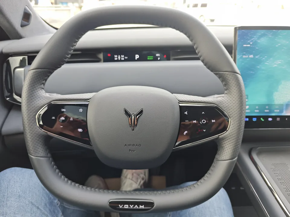 Voyah Courage long-range supercharged version 2025 — миниатюра 4