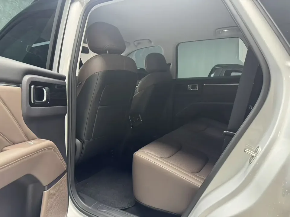 Wuling Starlight 560 EV Starlight 560 EV 2025 pure electric version 2026 — миниатюра 5