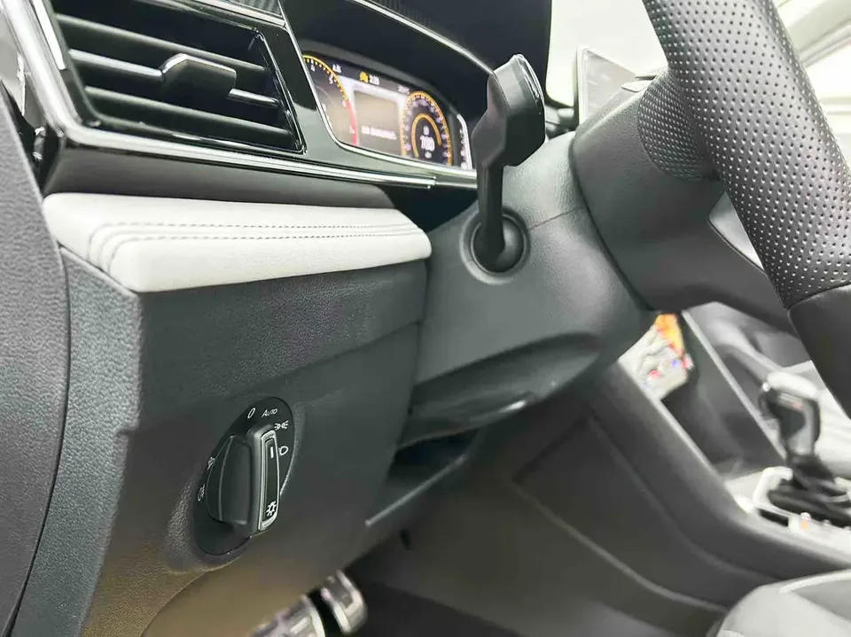 Volkswagen Tiguan L Tiguan L 2024 330TSI 2WD R-Line Enjoy Edition 2024 — миниатюра 5