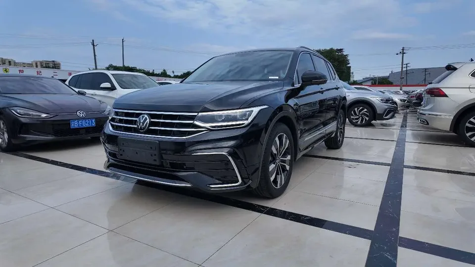 Volkswagen Tiguan L 2025