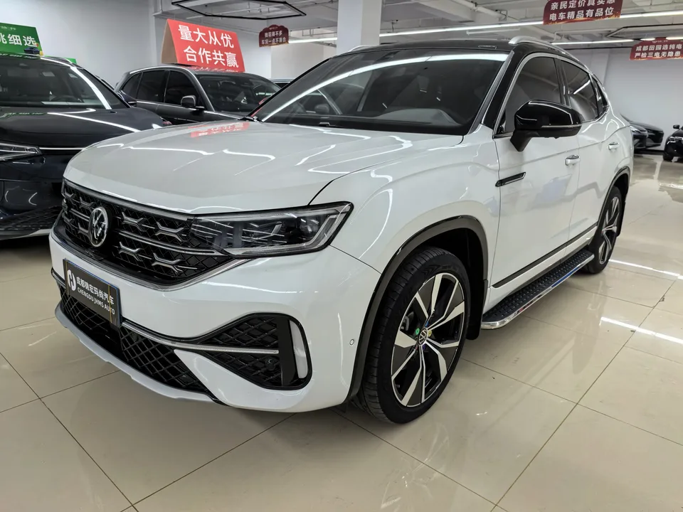 Volkswagen Tayron X 2023