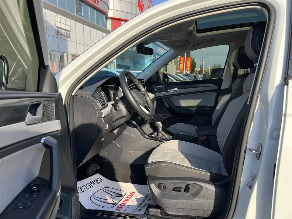 Volkswagen Tayron Tanyue 2023 280TSI 2WD Luxury Plus Advanced Edition 2023 — миниатюра 5