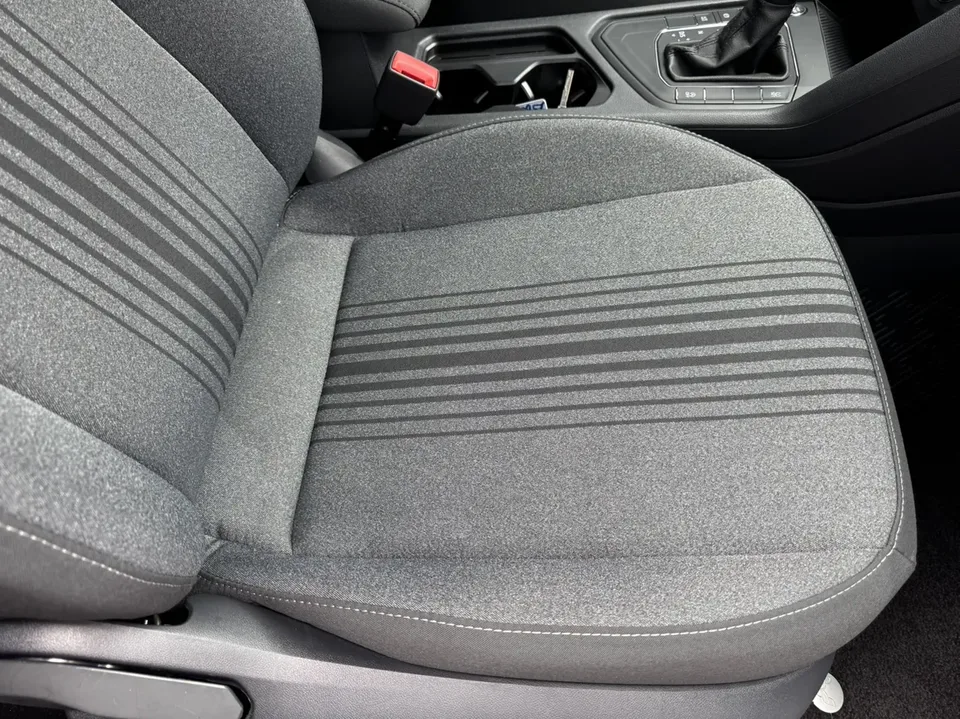 Volkswagen Tharu Tuyue 280TSI 2WD Fashion Edition 2022 — миниатюра 4