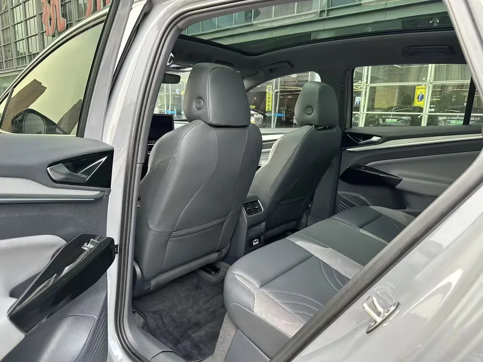 Volkswagen ID.4 Crozz long battery life Lite PRO version 2023 — миниатюра 4