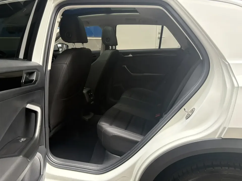 Volkswagen T-Roc Tange 280TSI DSG two-wheel drive comfort PLUS 2022 — миниатюра 5
