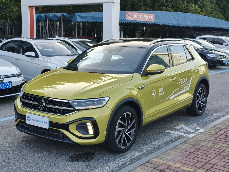 Volkswagen T-Roc 2023