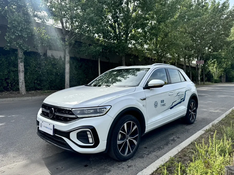 Volkswagen T-Roc 2024